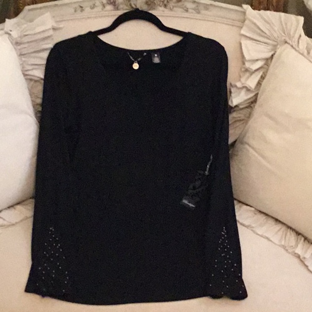 BKE BOUTIQUE Black Long Sleeve Beaded Top Medium